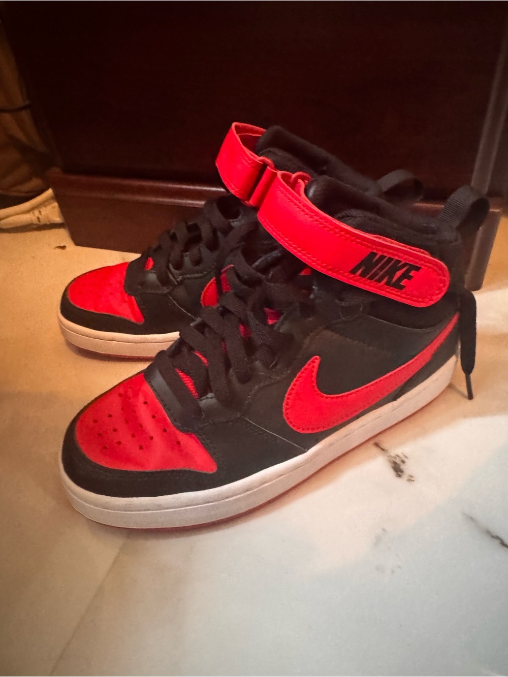 Nike Kids Mid-Top Sneakers in Black and Red